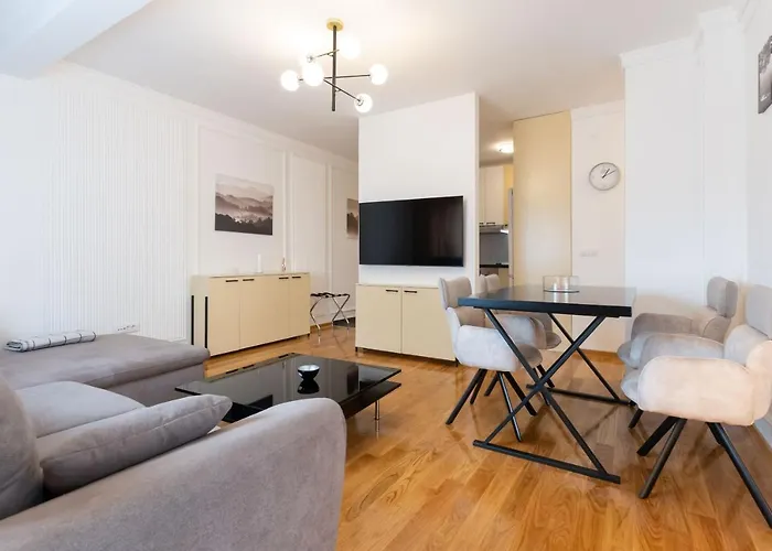 President 8 شقة *