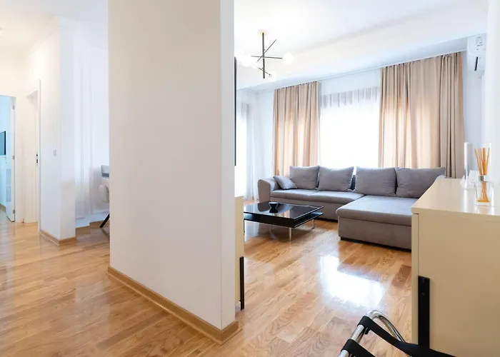 شقة President 8 *