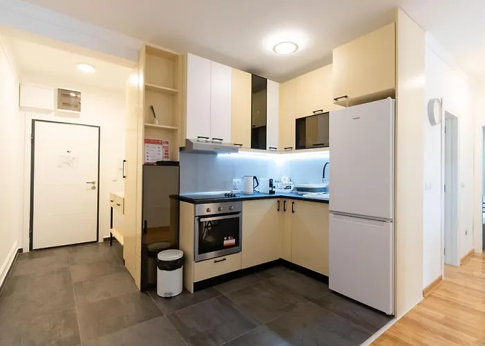 شقة President 8 *