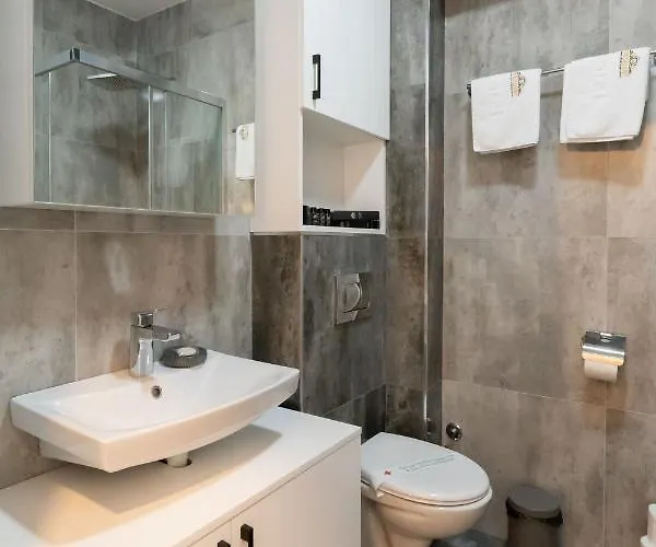 شقة President 8 *